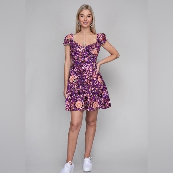 Adorable Impression Mini Purple Floral Puff Sleeve Dress - Picture 2 of 6